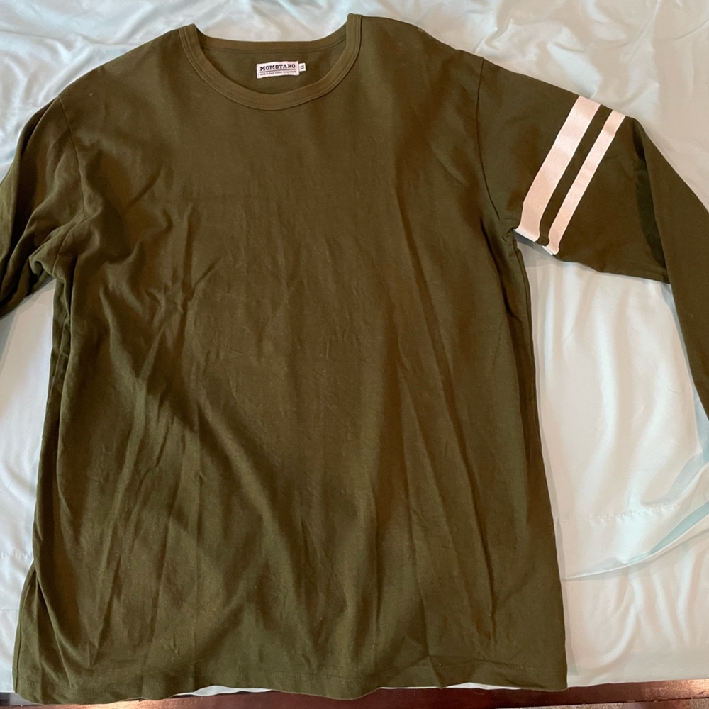 Momotaro long sleeve from momotaro Tokyo. Size xl but fits more like a large/Med